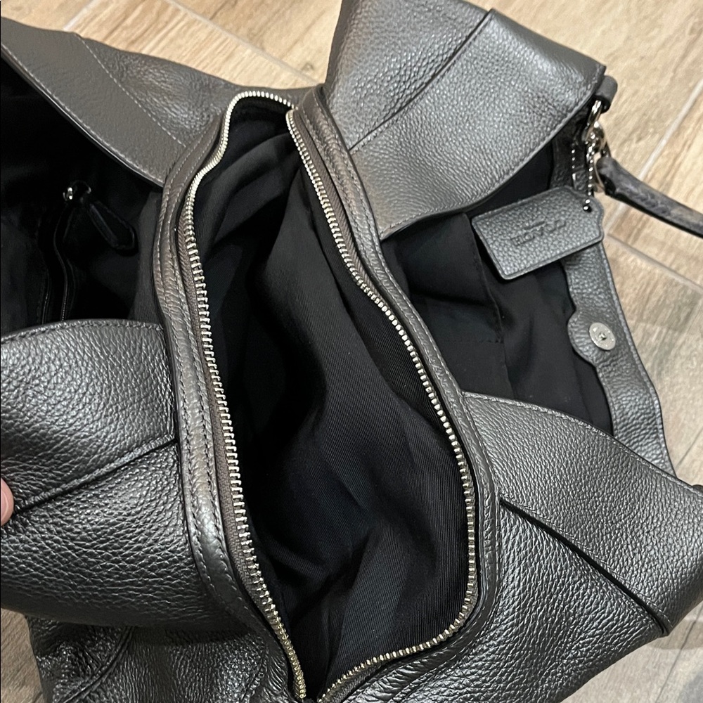 Coach Gray Leather Shoulder Bag - Picture 6 of 8